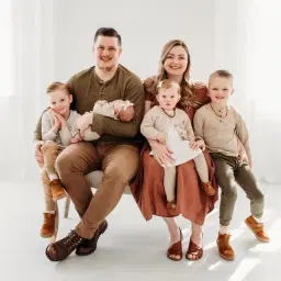 Elizabeth | motherhood + home