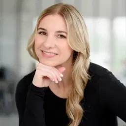 Christina Beischl | Therapist | Mental Health Education