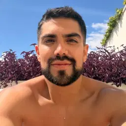 ISAAC CARVAJAL