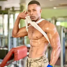 Boyka_trainer
