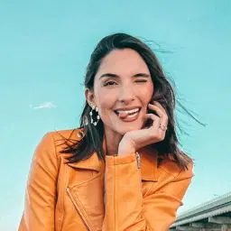 Valentina Londono | Miami content creator