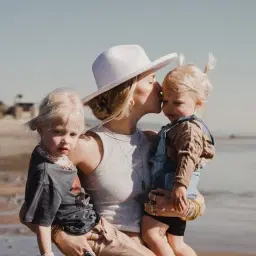 heidi aune • los angeles