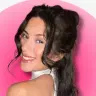 Sabrina 🌺 Wavy Hair