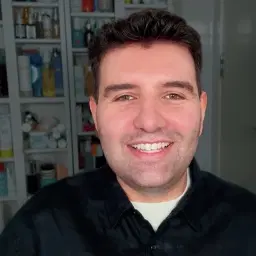 Sam [By the Counter]
