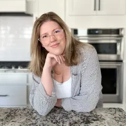 sarah collins • home decor + lifestyle