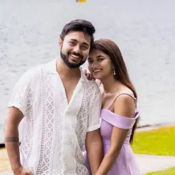 Shruti & Dishant Rawat | Sydney - Travel & food ✈️