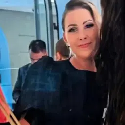 Elle | Sydney Content Creator |