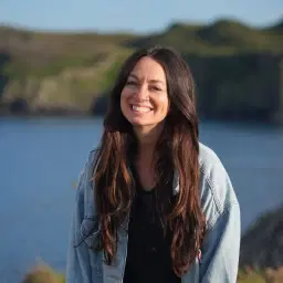 Kristen Sarah | Family Travel & Alternative Living