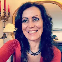Aina Elisabeth Hilltout - Bel Canto & High-Performance Coach