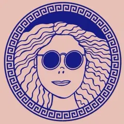 Sophie | Greece travel tips ✈️