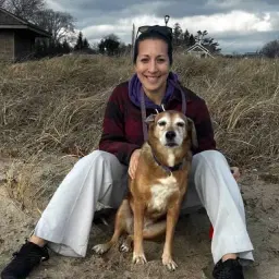 Danielle • Detox Coach 🌿 People & Pets