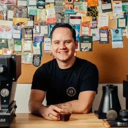 Sebastian Ortiz | Café