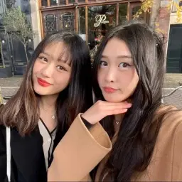 Kim & Lyn