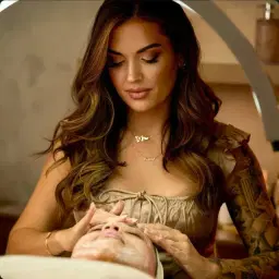Morgan Cameron | Sacramento’s Leading Acne Esthetician