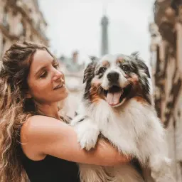 Alexina Bonnaventure + Stilton 🐾 | Dallas, TX 🇺🇸
