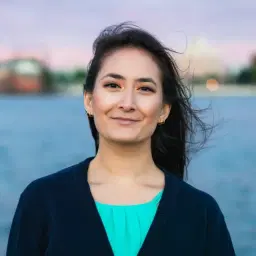 Erin ∙ NYC Photographer ∙ Travel Content Creator
