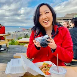 Monica | SEATTLE FOODIE ♡